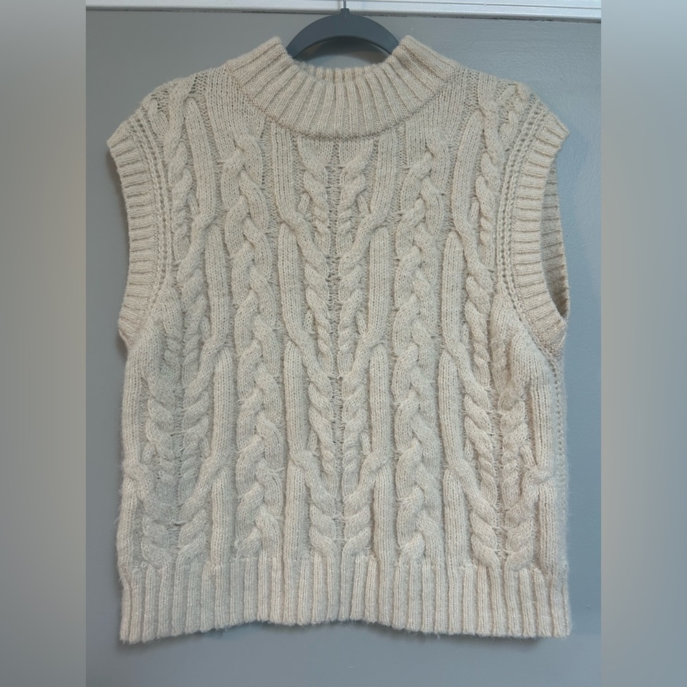 Cream knitted sweater vest